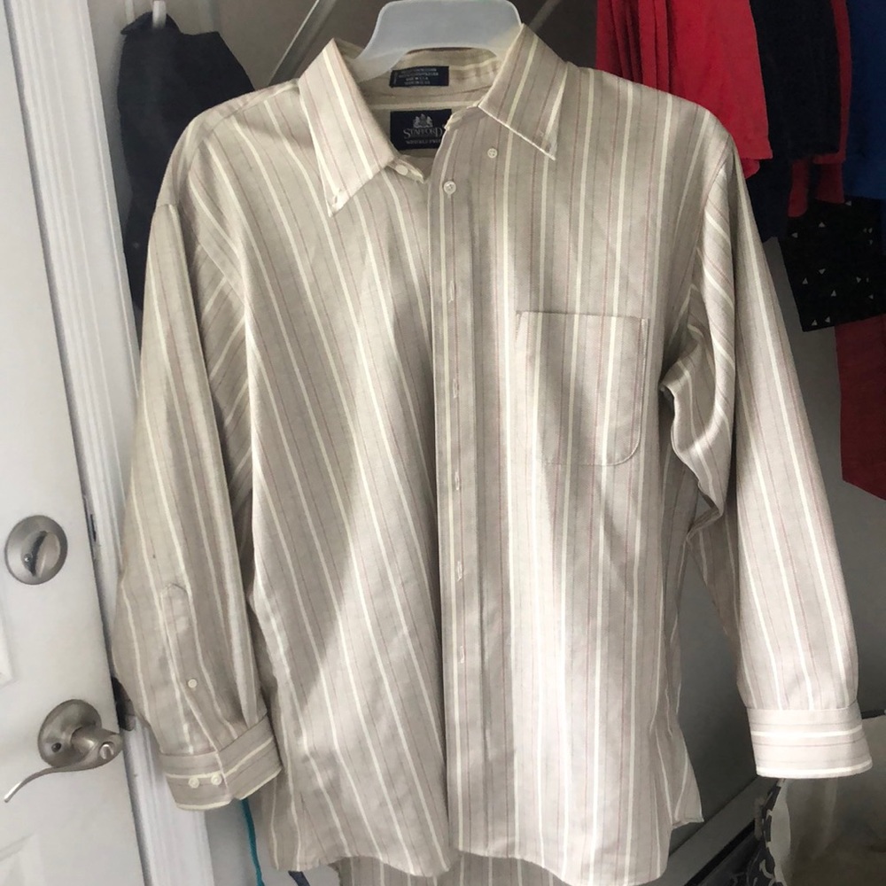 IIn excellent condition shirt - Picture 1 of 6